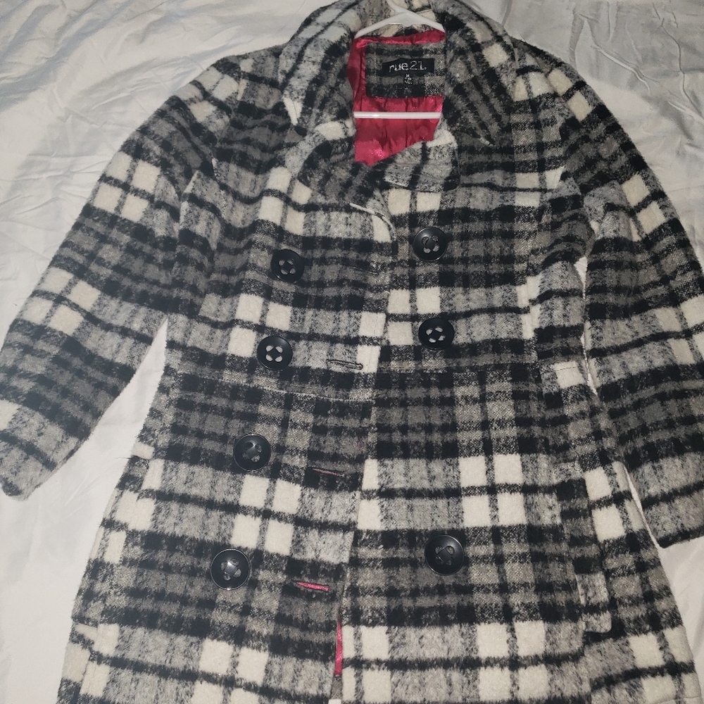 Rue 21 Black and white pea coat Medium with pink interlining